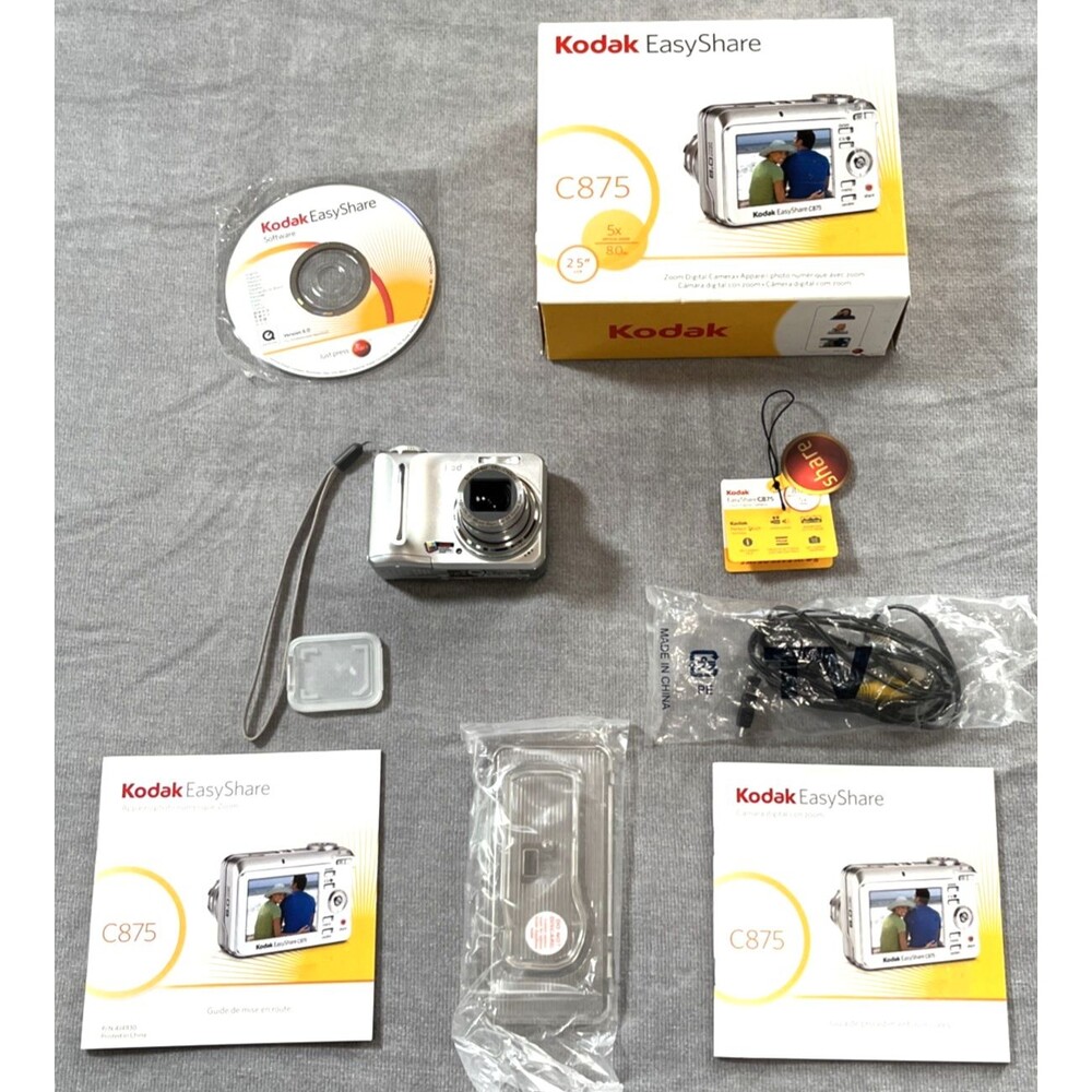 Kodak EasyShare C875 8.0 MP 5x Zoom Digital Camera & Accessories In Box Working
